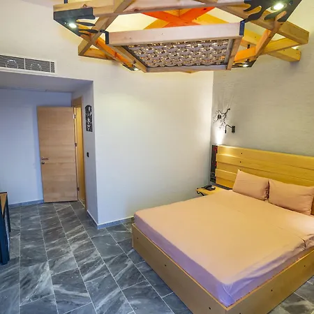 Kosa Hotel 3*